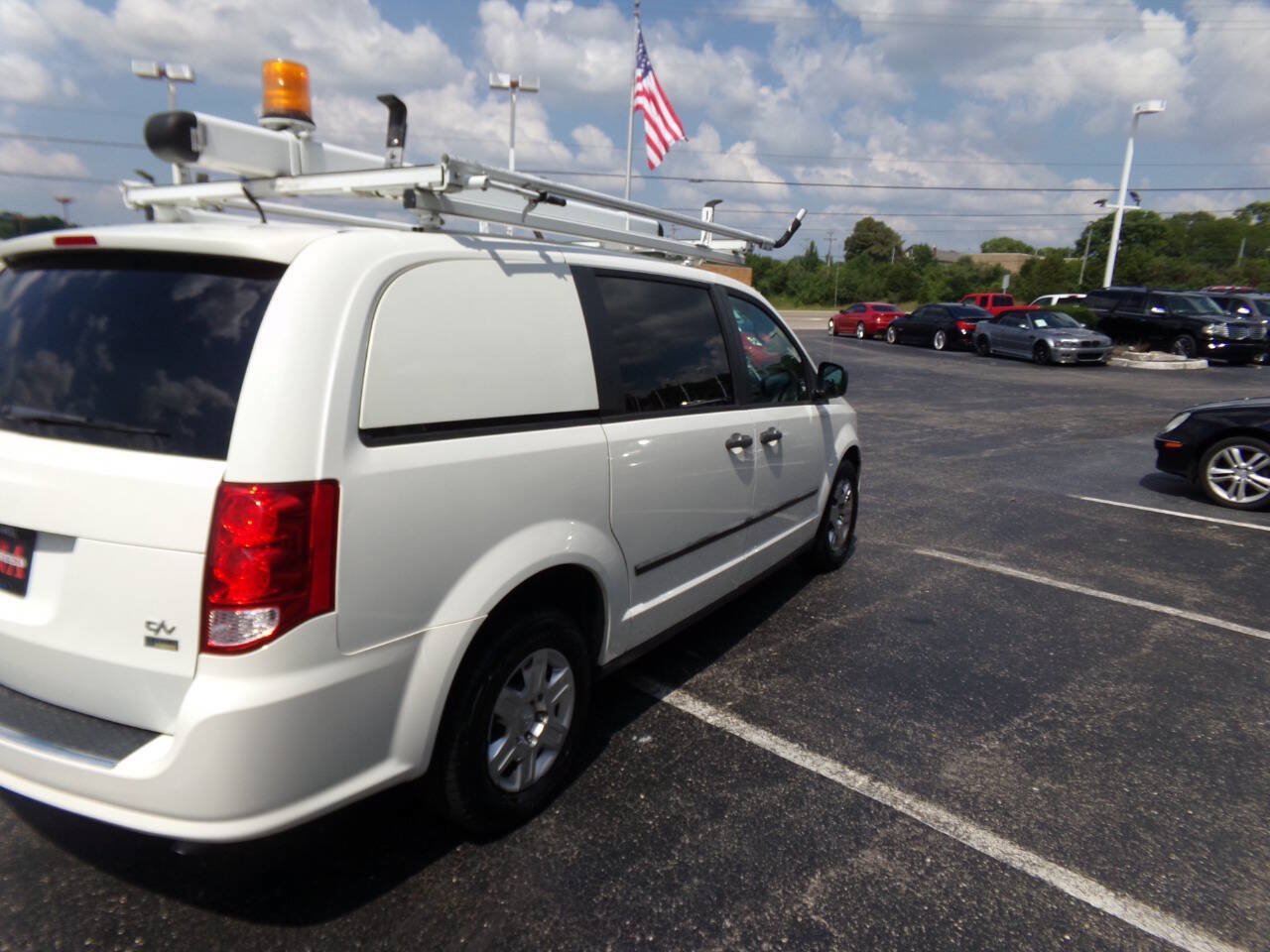 Used 2013 RAM C/V Tradesman FWD image 47