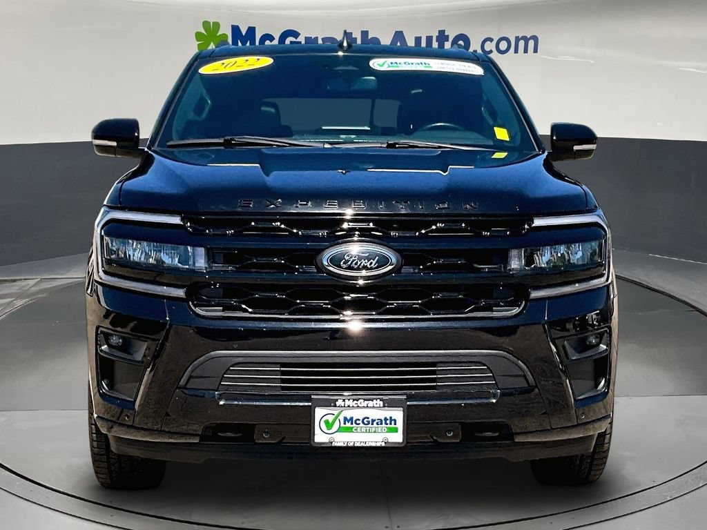 Used 2022 Ford Expedition Limited w/ Equipment Group 303A AWD/4WD image 2