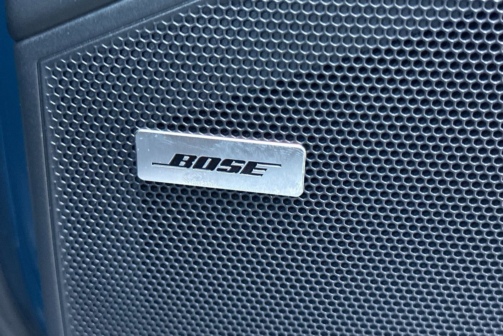 New 2025 Porsche Cayenne Coupe image 36