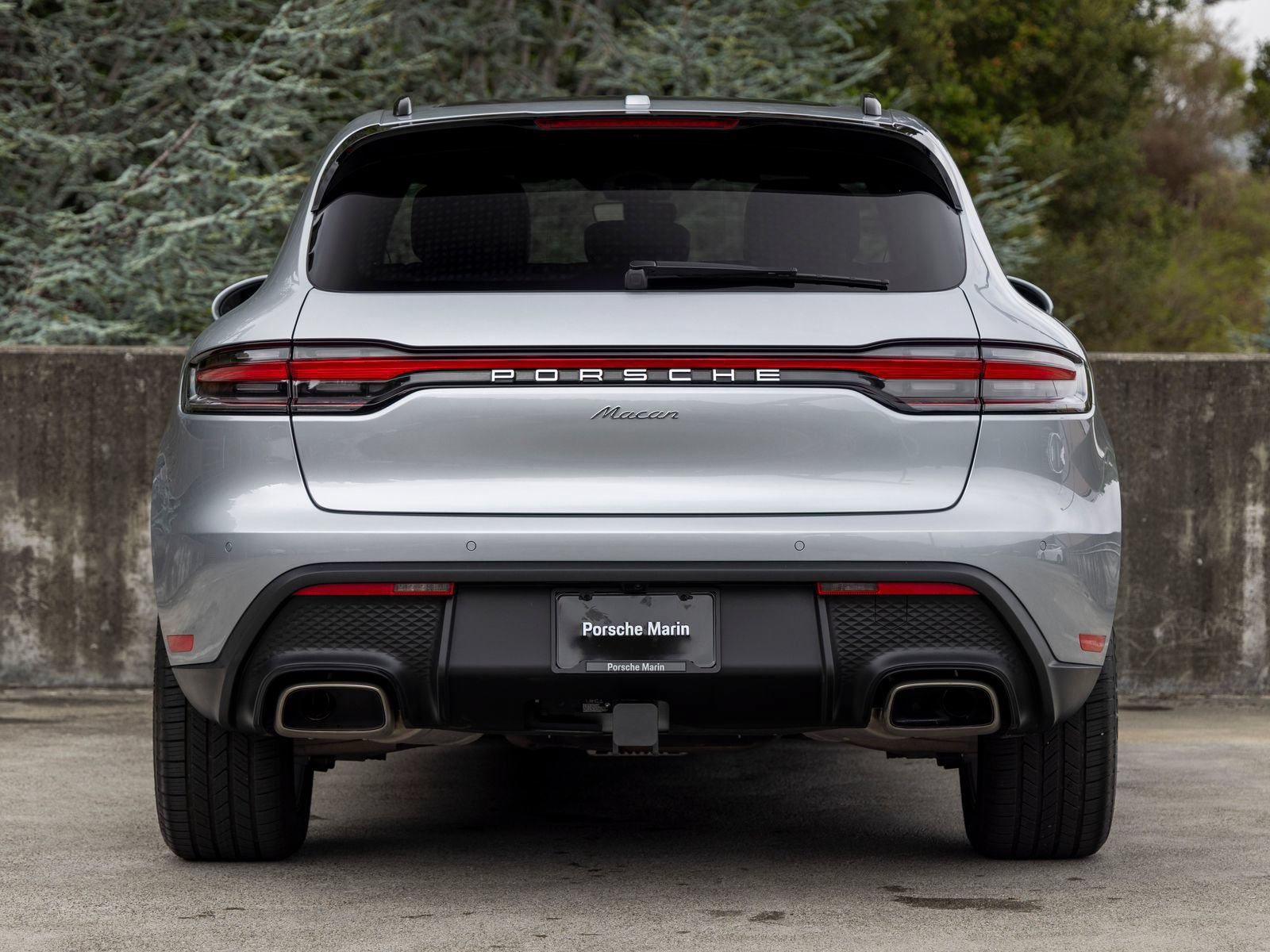 Used 2026 Porsche Macan AWD/4WD image 10