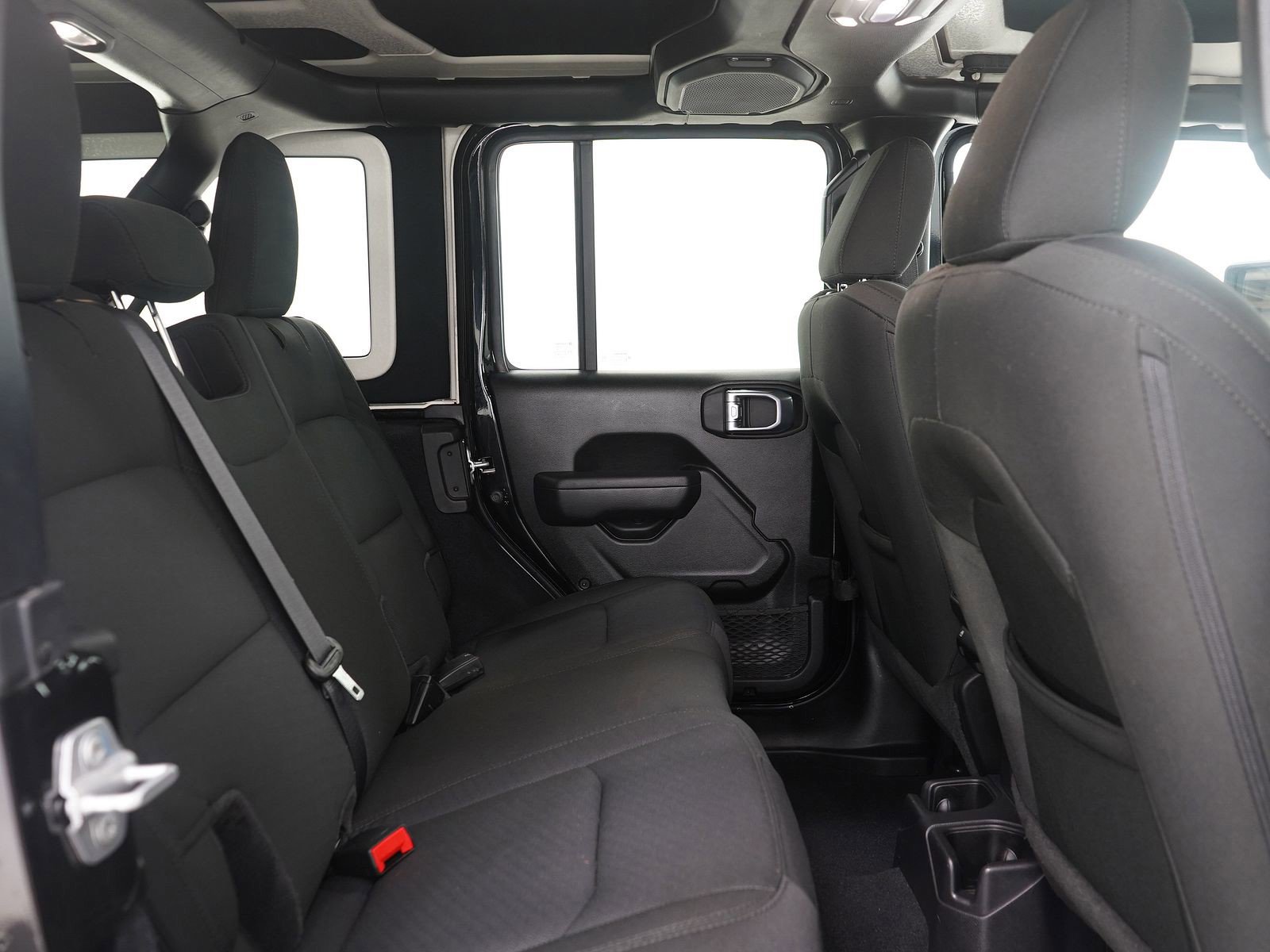 Used 2022 Jeep Wrangler Unlimited Sport image 13