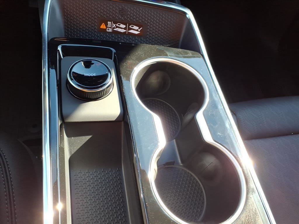 New 2026 Chevrolet Equinox LT w/ Convenience Package II image 20