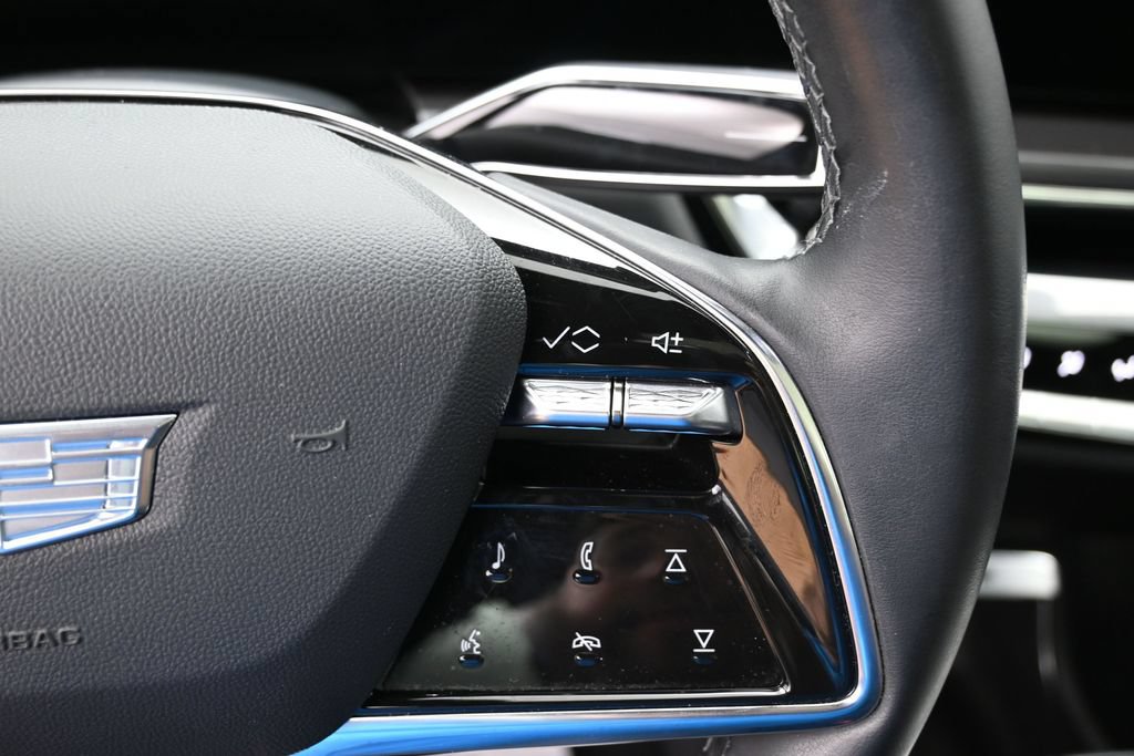 Used 2024 Cadillac Lyriq Tech RWD image 20