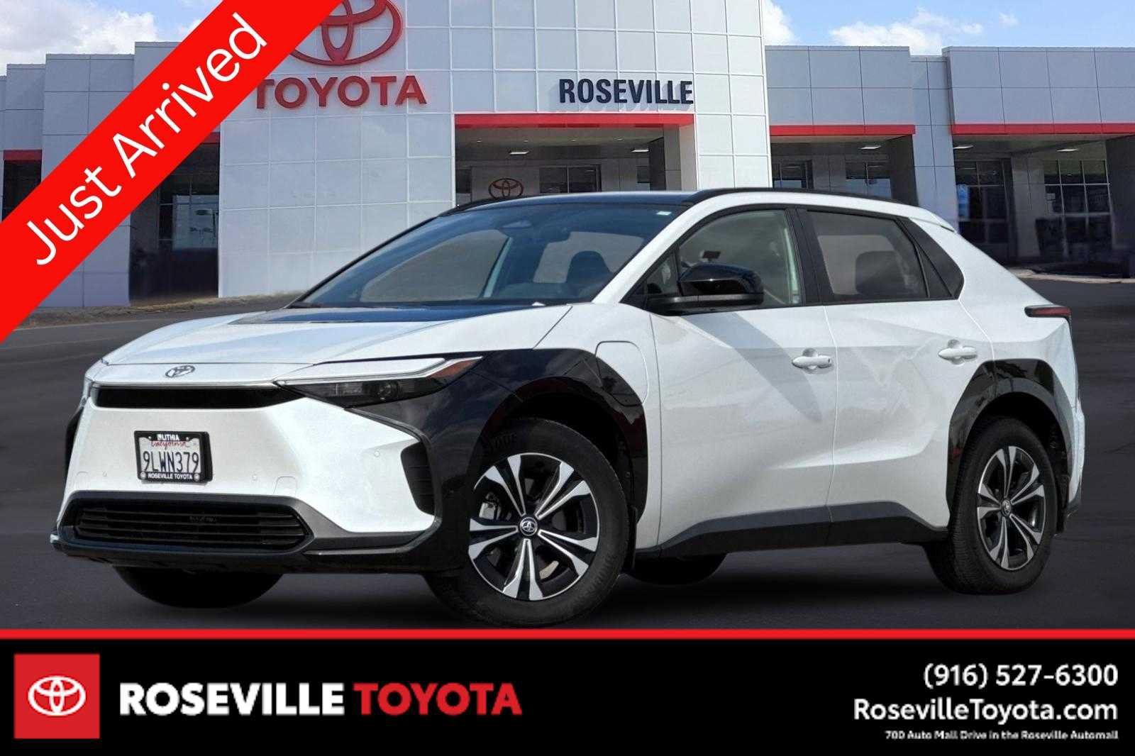 Certified 2024 Toyota bZ4X FWD image 1