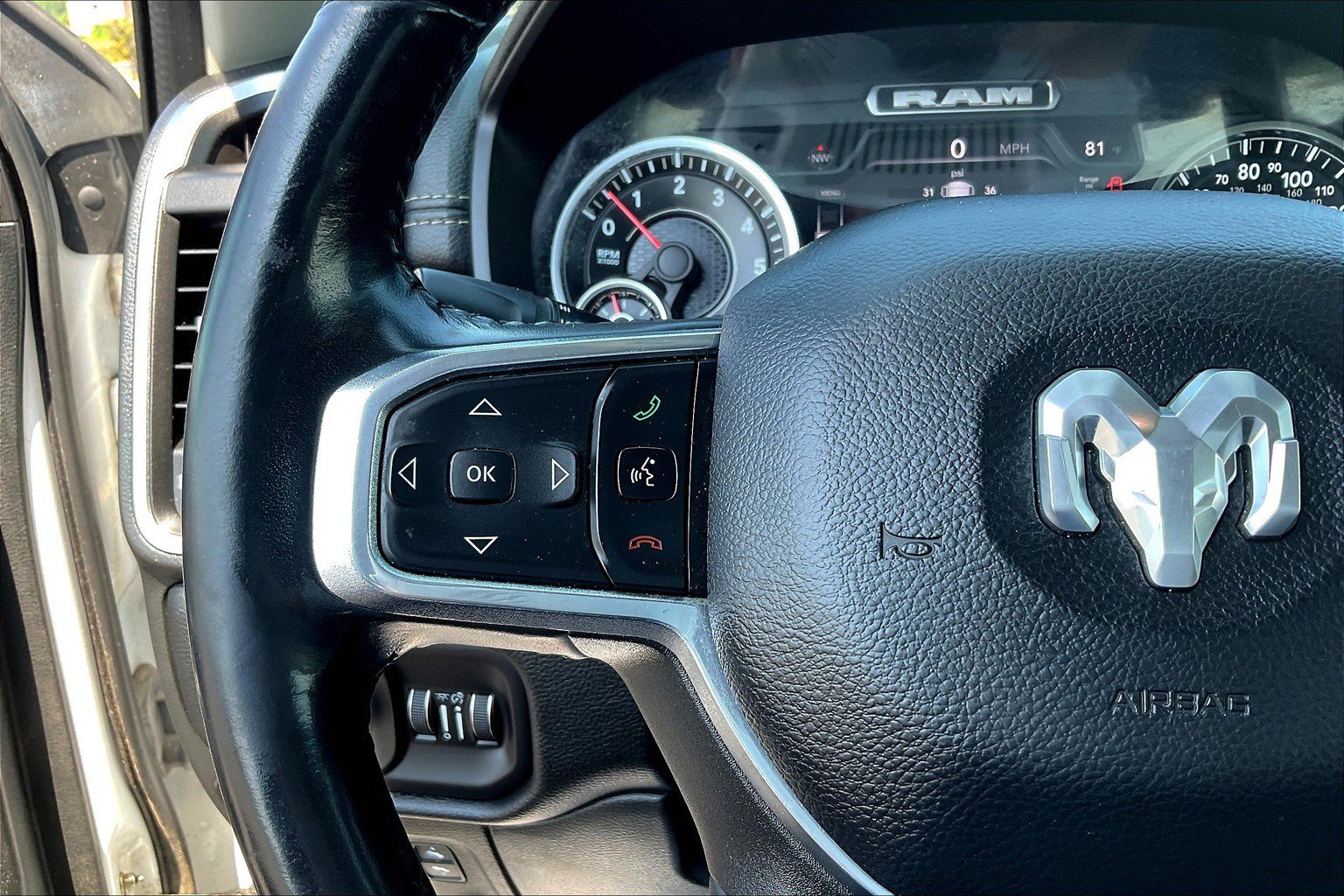 Used 2022 RAM 1500 Laramie image 22