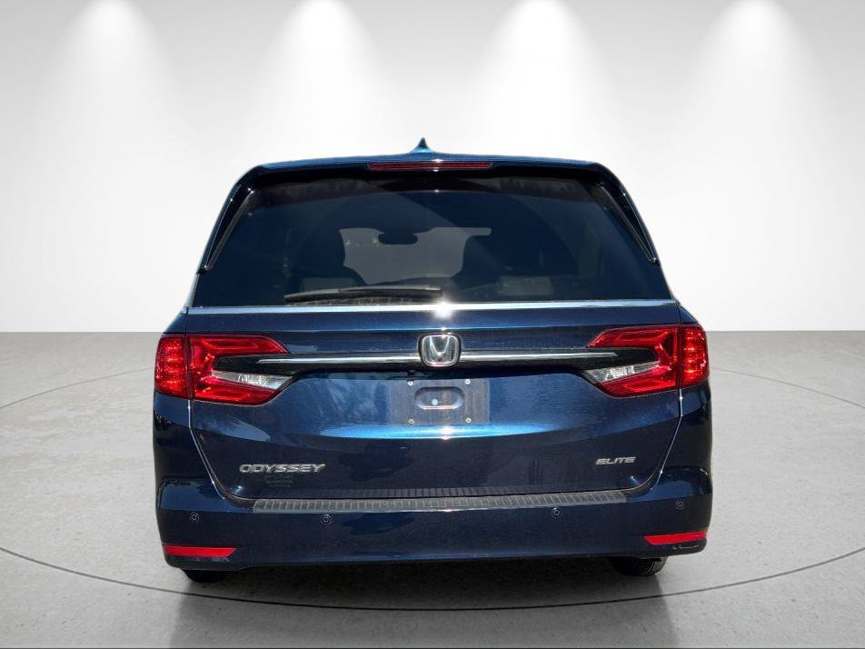Used 2022 Honda Odyssey Elite image 4