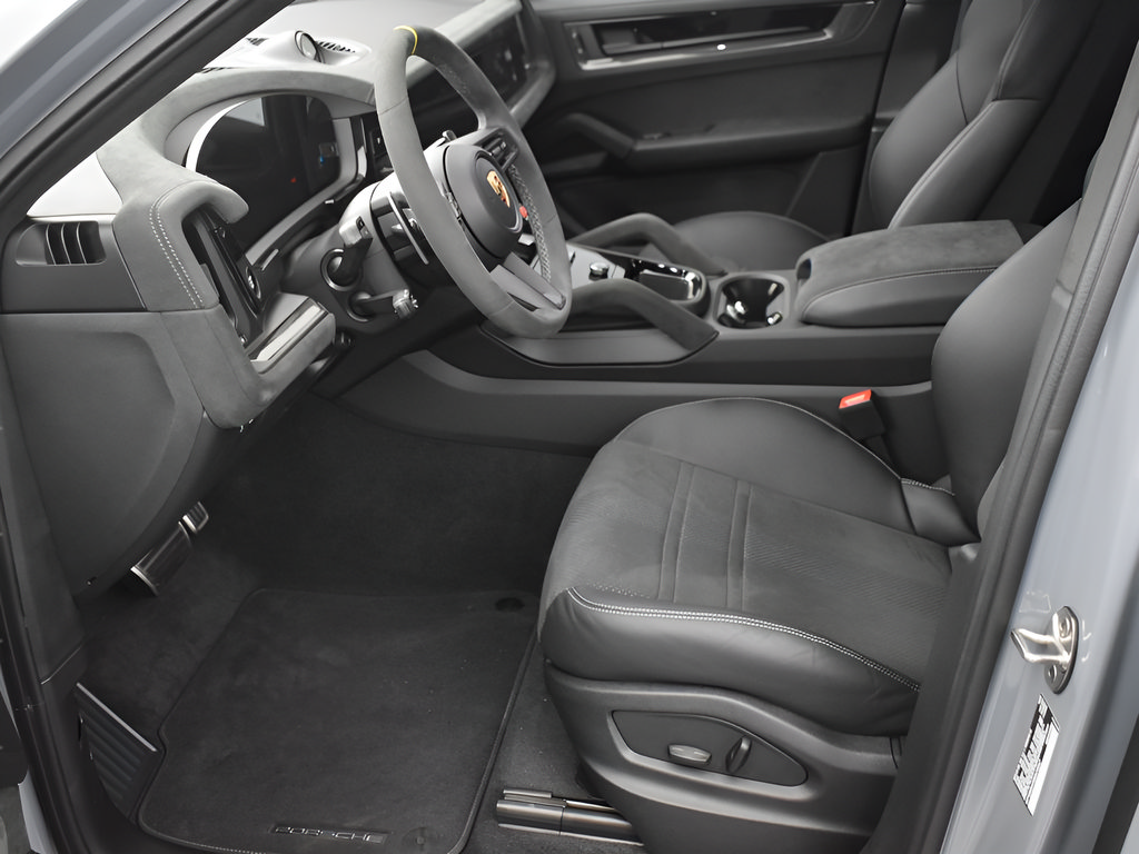 Certified 2024 Porsche Cayenne Turbo GT AWD/4WD image 5
