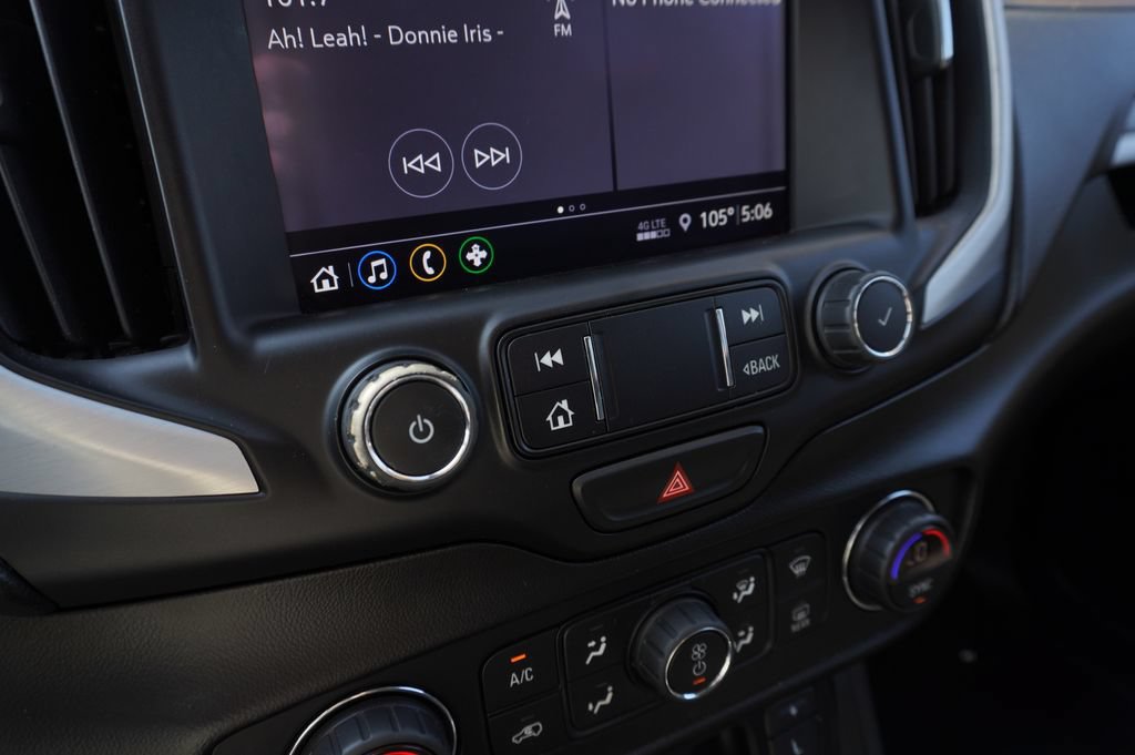 Used 2019 GMC Terrain SLT w/ Preferred Package FWD image 17