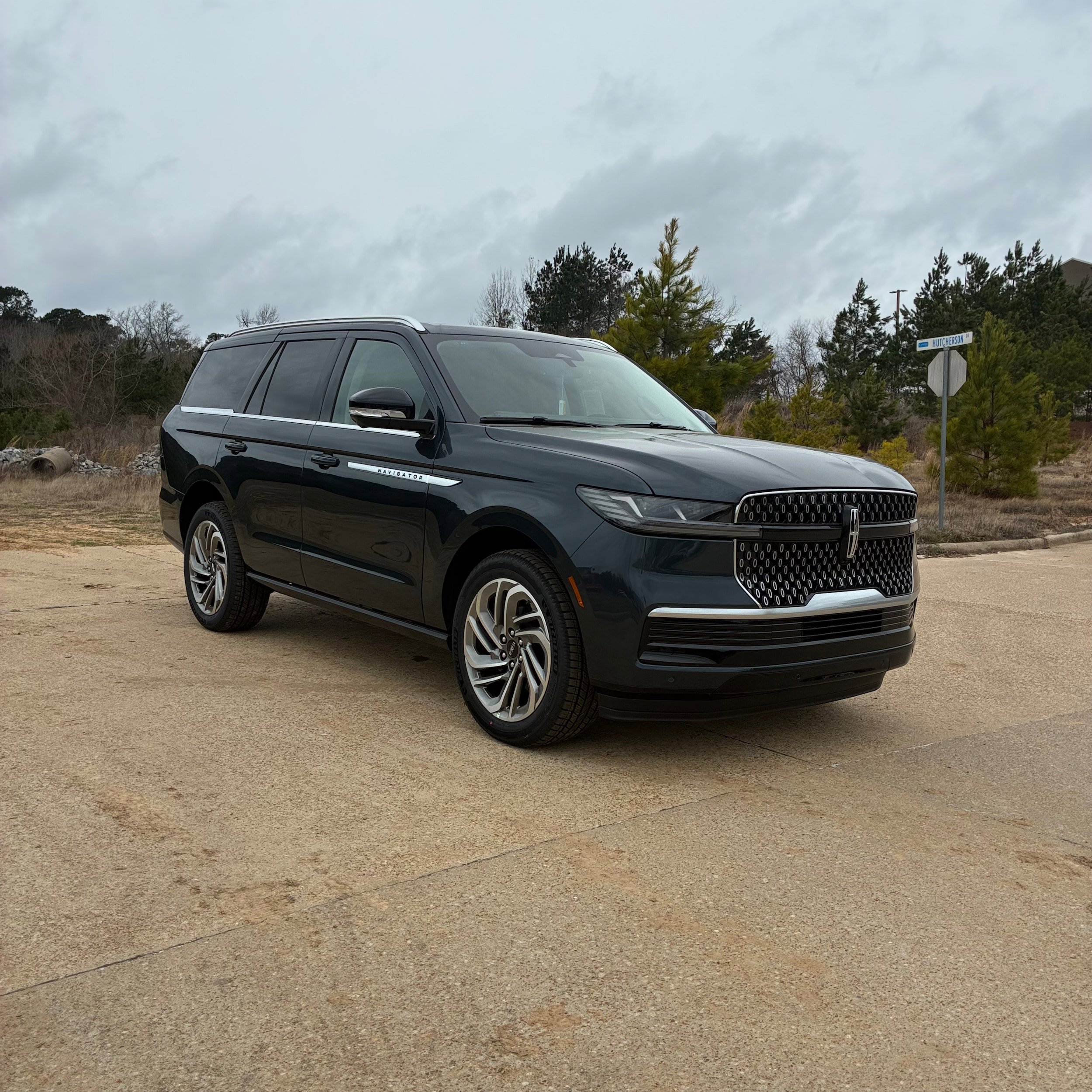 New 2025 Lincoln Navigator Reserve image 33