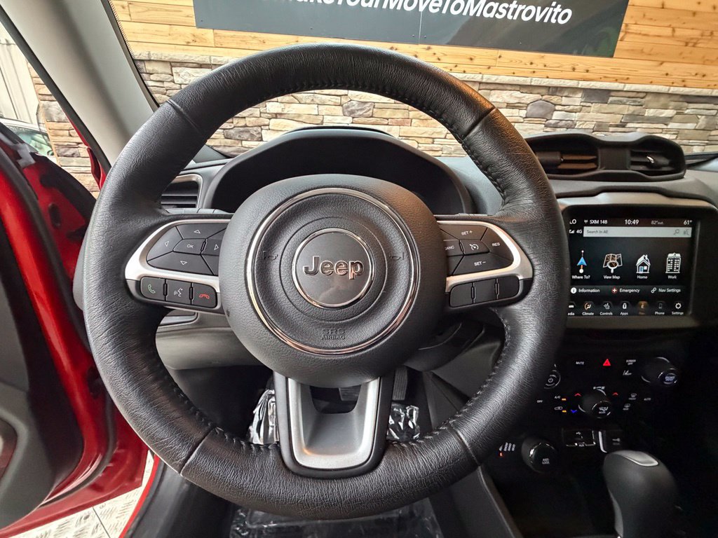 Used 2023 Jeep Renegade Latitude w/ Premium Group AWD/4WD image 33