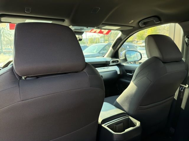 Used 2024 Toyota Tacoma TRD Off-Road image 28