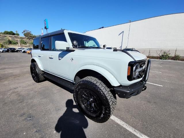 Used 2022 Ford Bronco Outer Banks AWD/4WD image 2