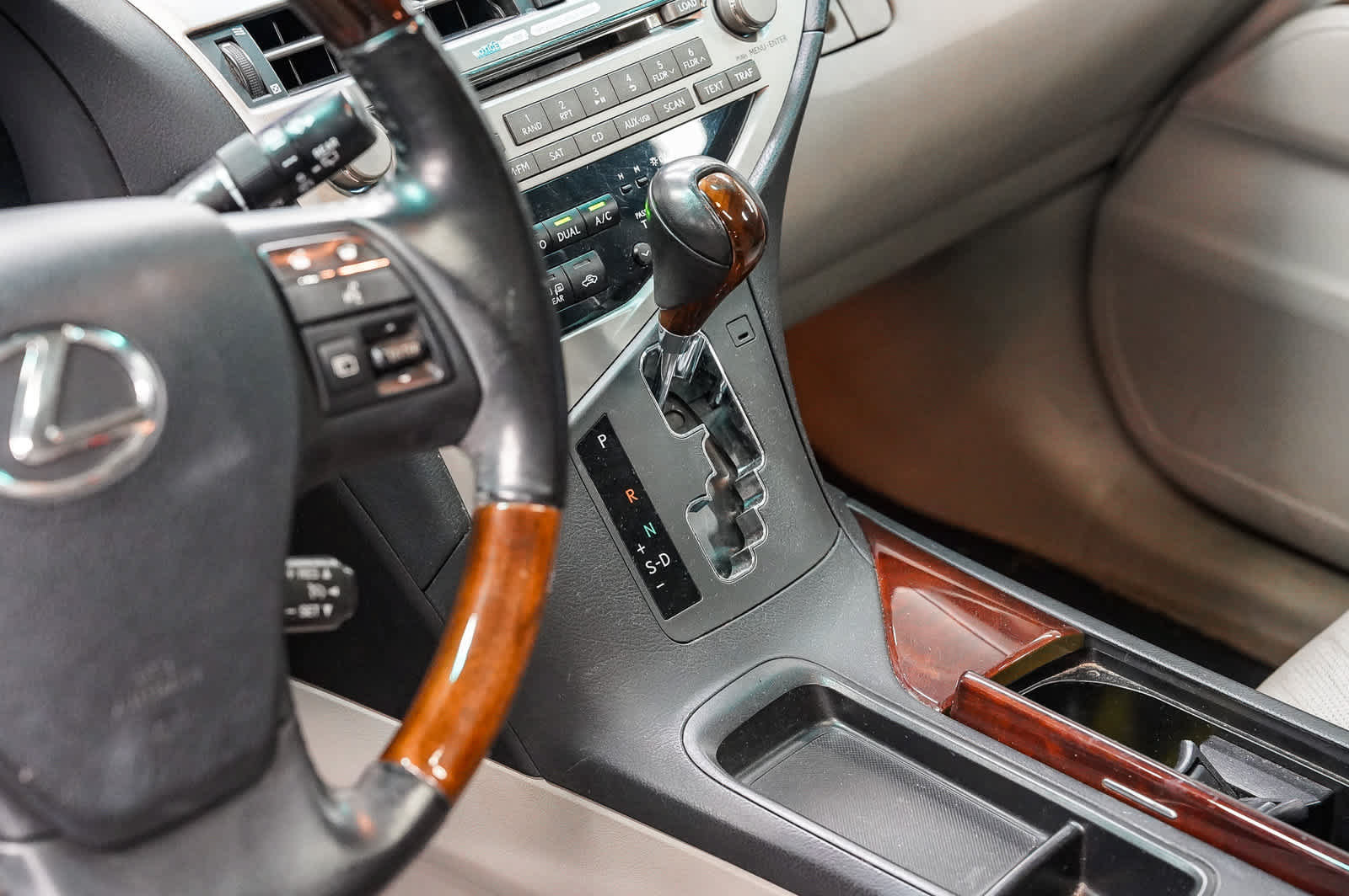 Used 2011 Lexus RX 350 2WD w/ Premium Pkg image 20
