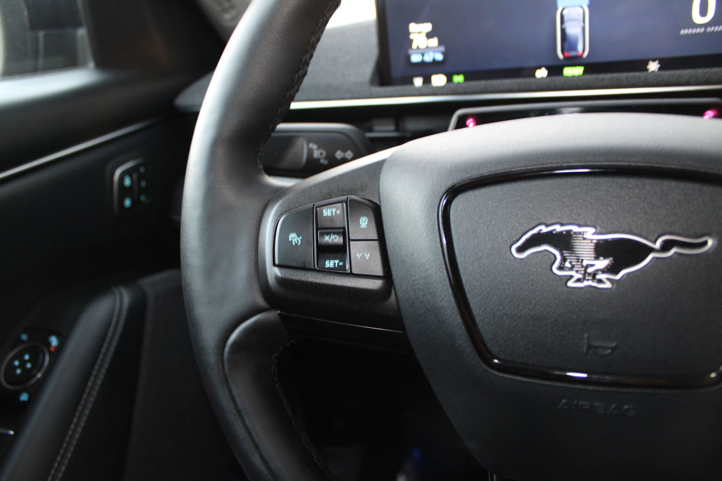 Used 2021 Ford Mustang Mach-E Premium image 13