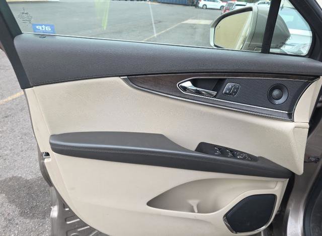 Used 2019 Lincoln Nautilus Reserve image 6