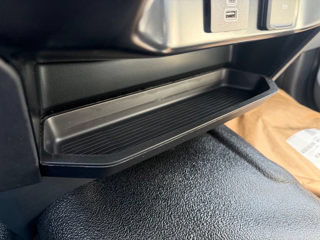 New 2026 Ford F550 4x4 Regular Cab Super Duty image 31