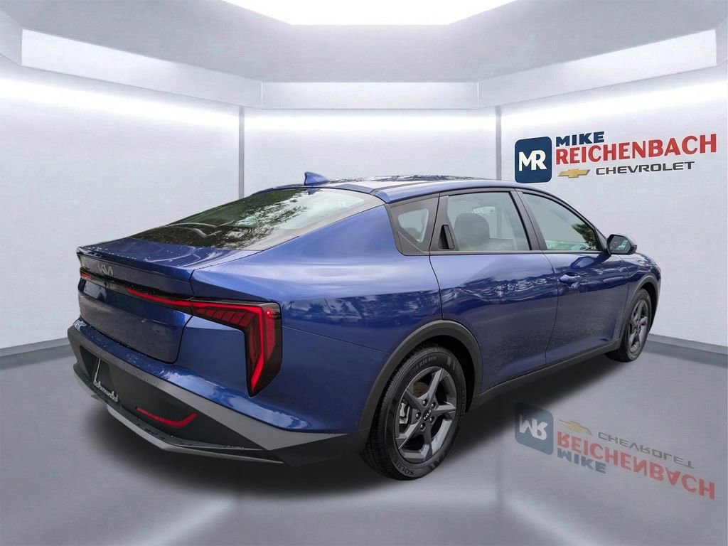 Used 2025 Kia K4 FWD image 4