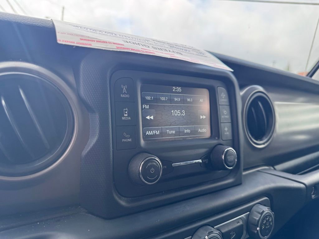 Used 2019 Jeep Wrangler Unlimited Sport S image 19