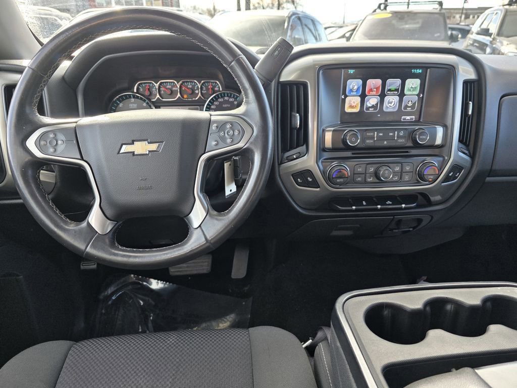 Used 2018 Chevrolet Silverado 1500 LT w/ All Star Edition image 9