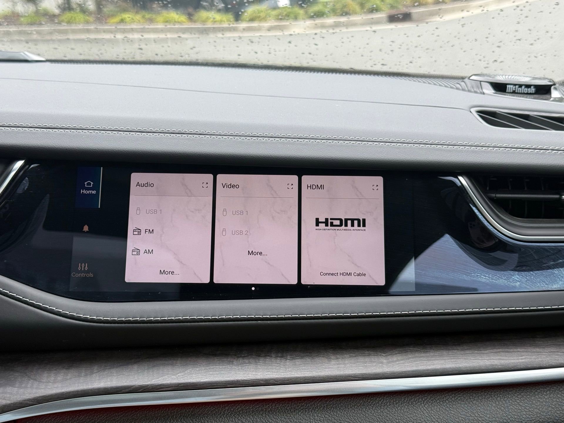 Used 2022 Jeep Grand Cherokee Overland w/ Advanced Protech Group III image 49