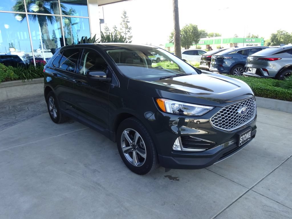 Used 2023 Ford Edge SEL w/ Convenience Package