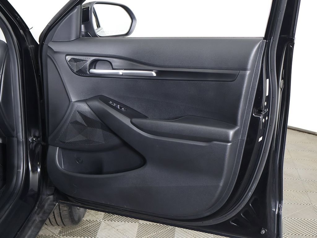 Used 2023 Kia Seltos LX image 21