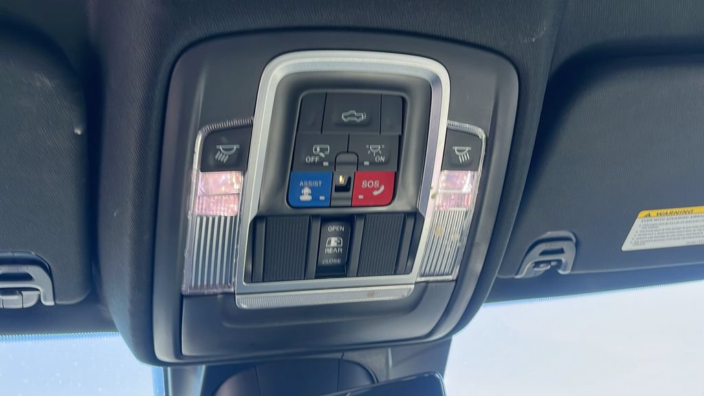Used 2022 RAM 1500 Limited AWD/4WD image 19