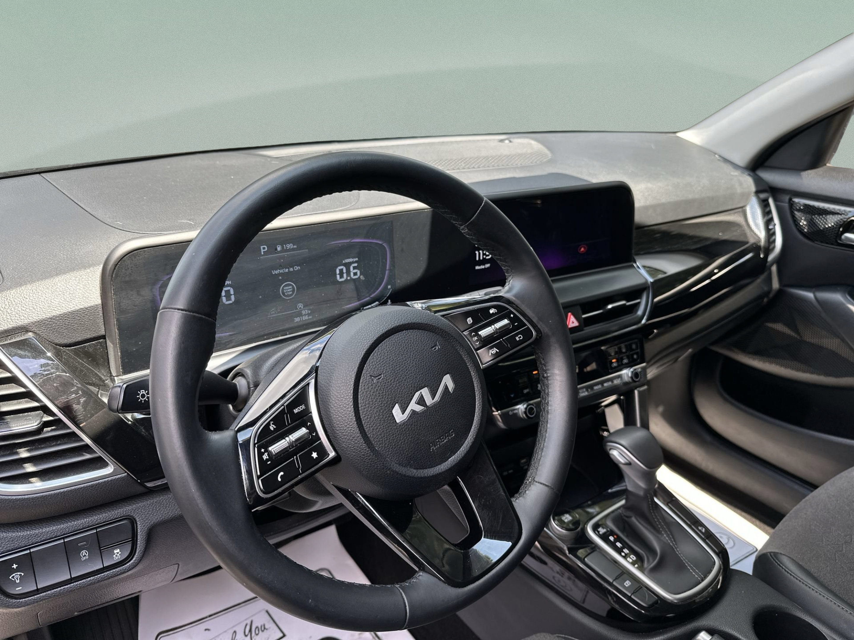 Used 2025 Kia Seltos S FWD image 25