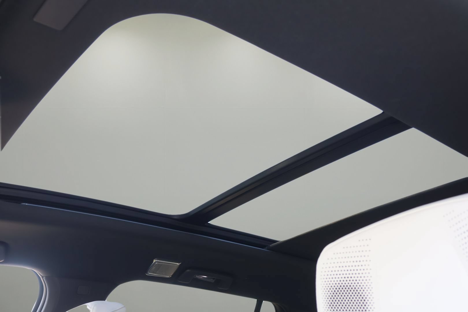 New 2026 Cadillac Vistiq Luxury AWD/4WD image 27