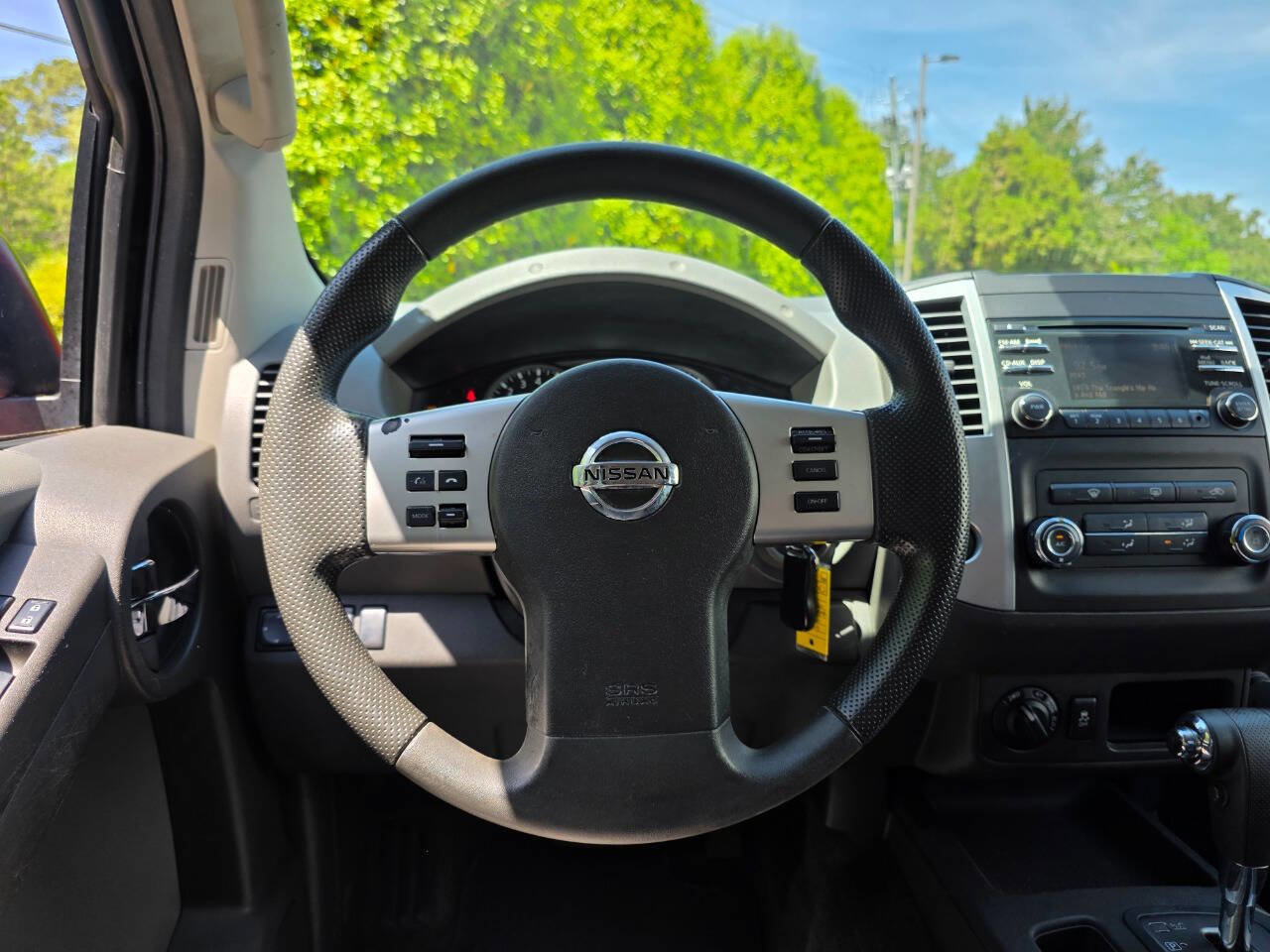 Used 2014 Nissan Xterra S AWD/4WD image 18