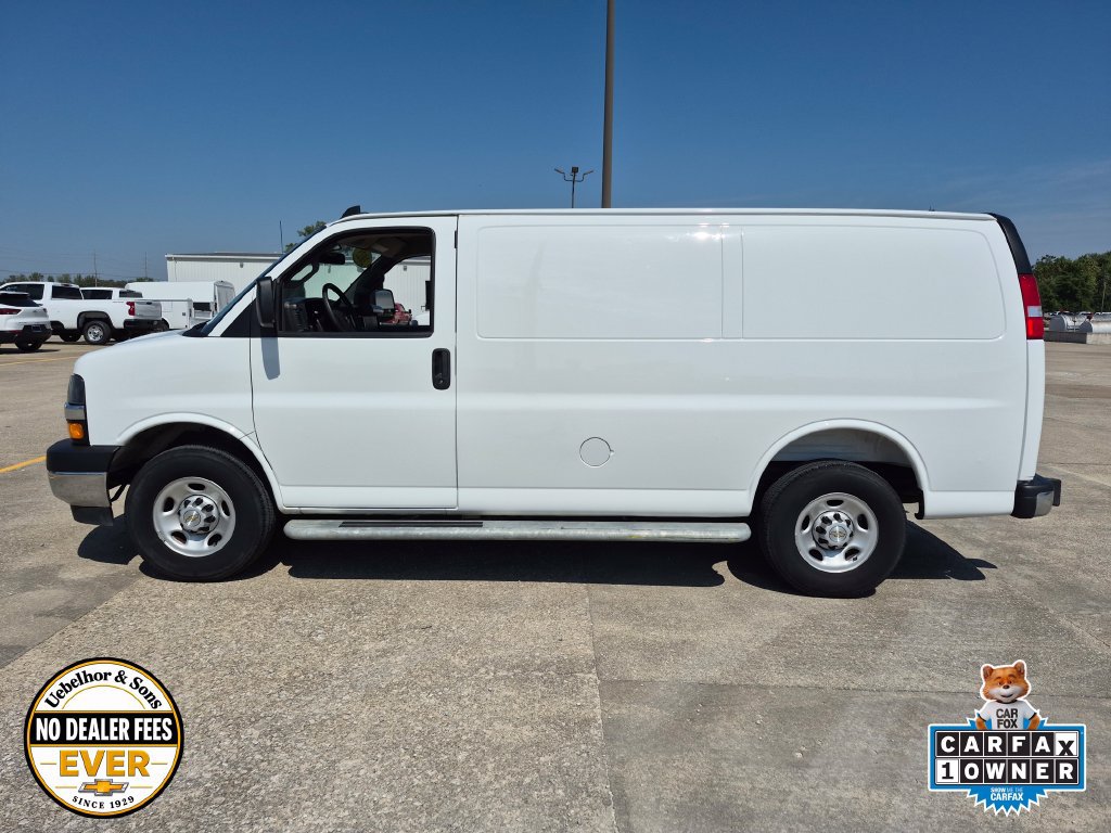 Certified 2025 Chevrolet Express 2500 w/ Driver Convenience Package RWD image 4
