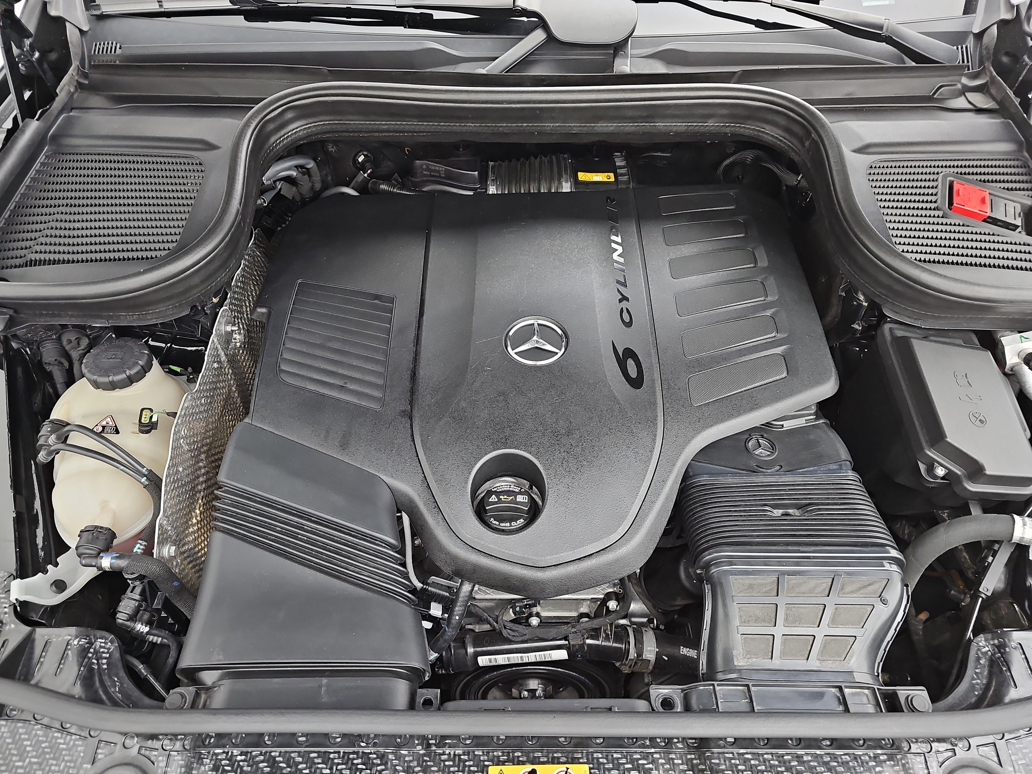 Certified 2022 Mercedes-Benz GLS 450 4MATIC image 38