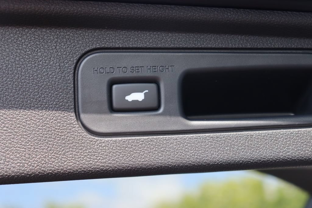 Certified 2026 Honda Odyssey Elite image 13