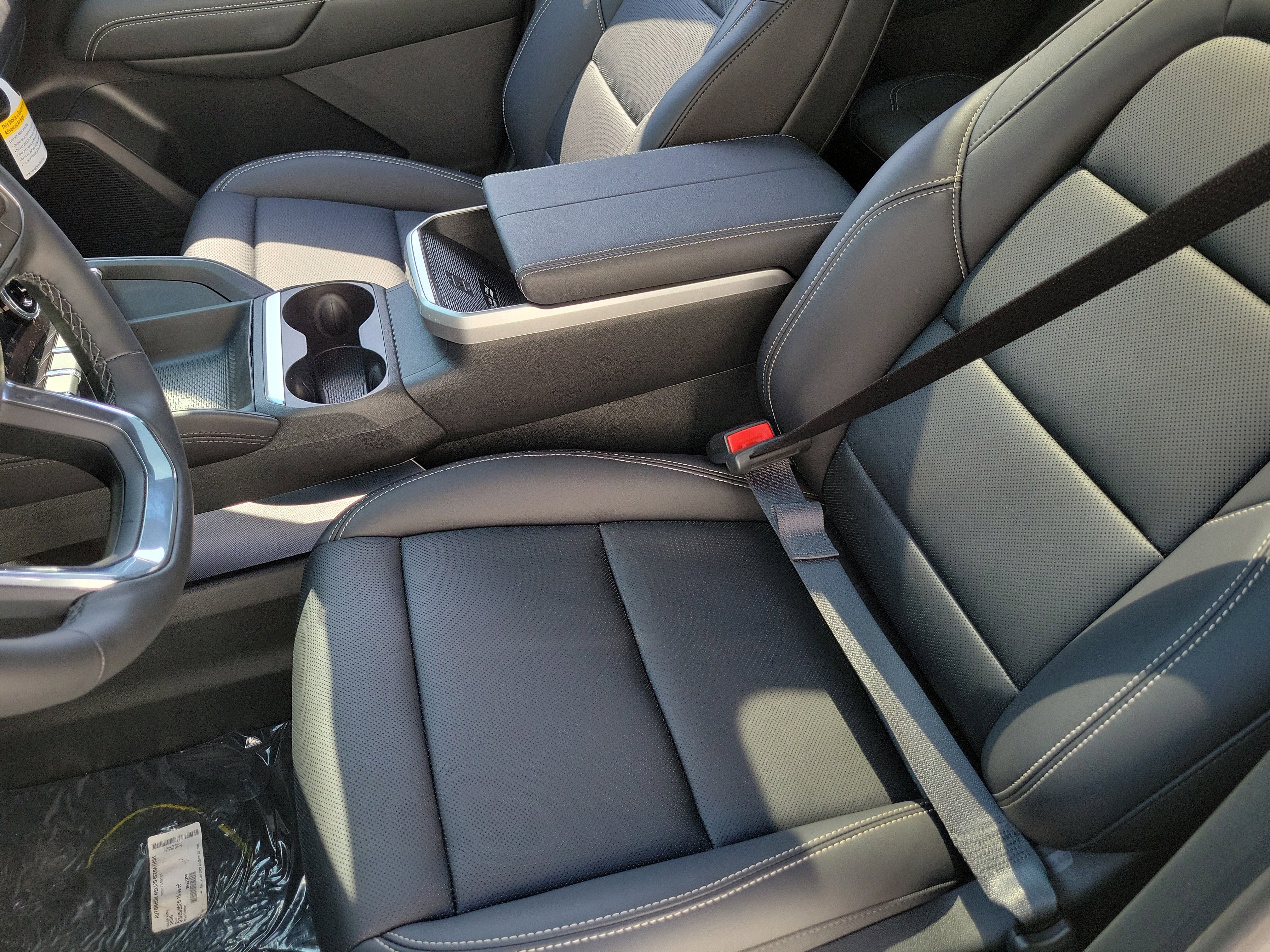 New 2026 GMC Terrain Elevation w/ Elevation Premium Package FWD image 23