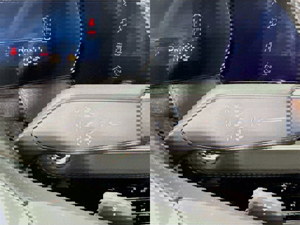 New 2026 Chevrolet Equinox LT w/ Convenience Package II image 12