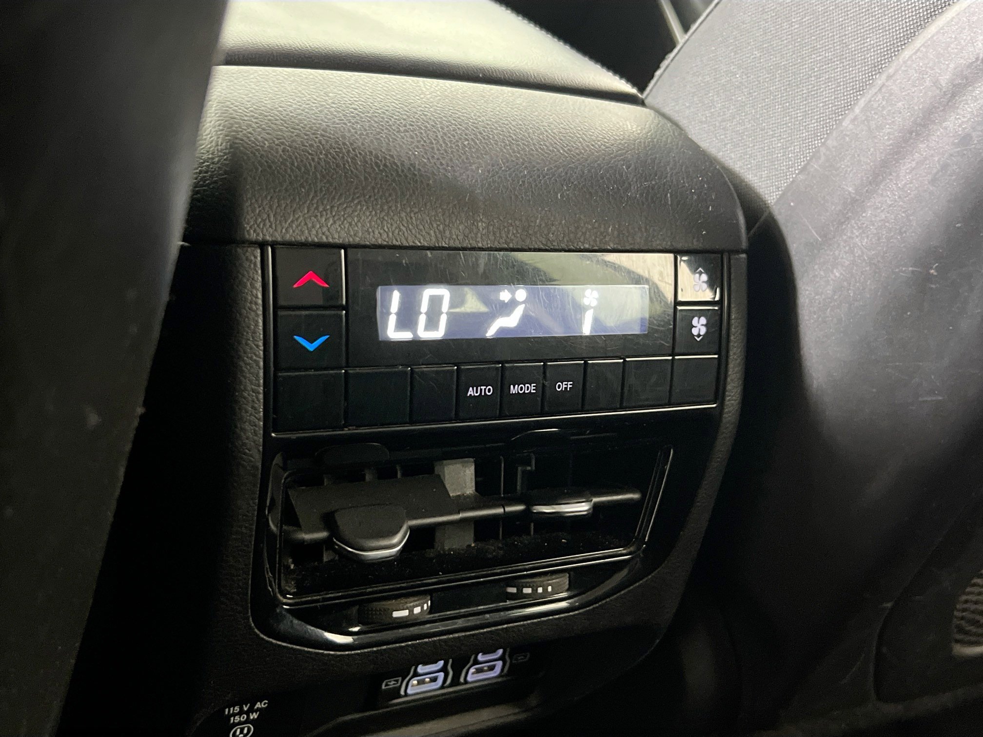 Used 2021 Jeep Grand Cherokee L Laredo w/ Luxury Tech Group I image 24