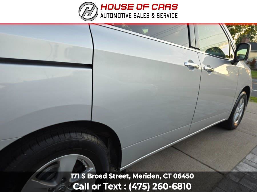 Used 2016 Nissan Quest SV w/ Leather Package FWD image 13