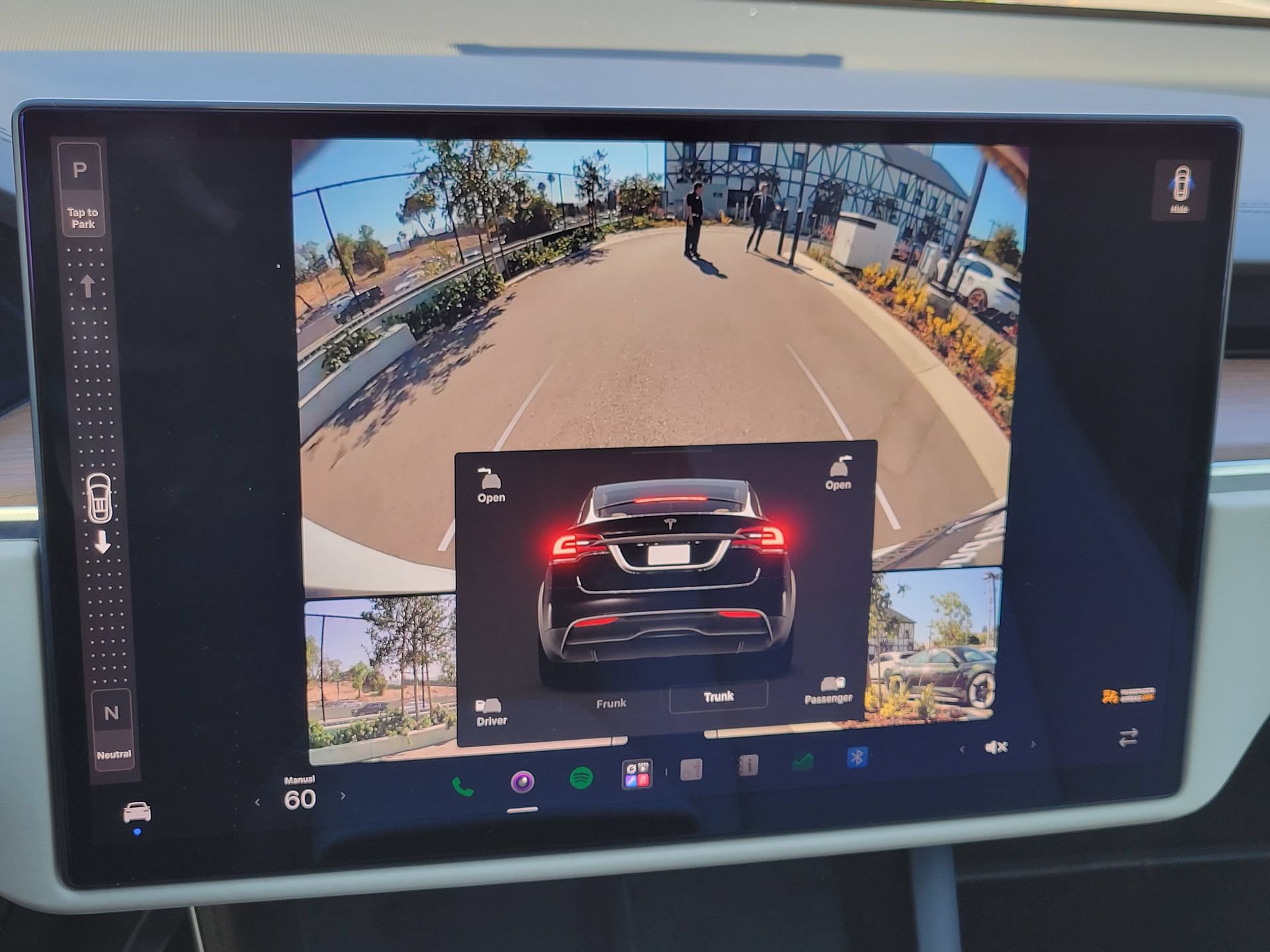 Used 2022 Tesla Model X AWD/4WD image 17