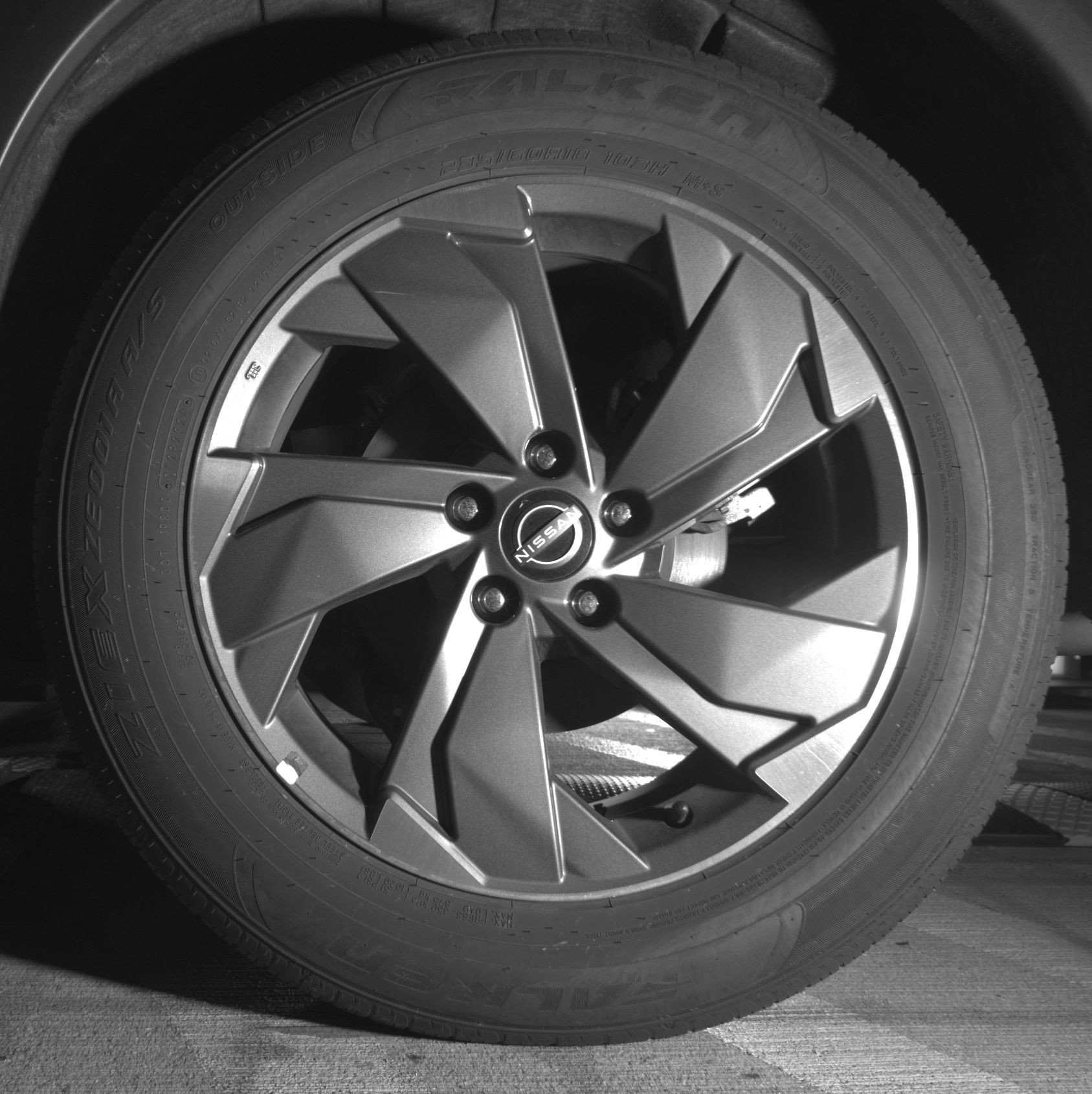 Used 2025 Nissan Rogue SV FWD image 14