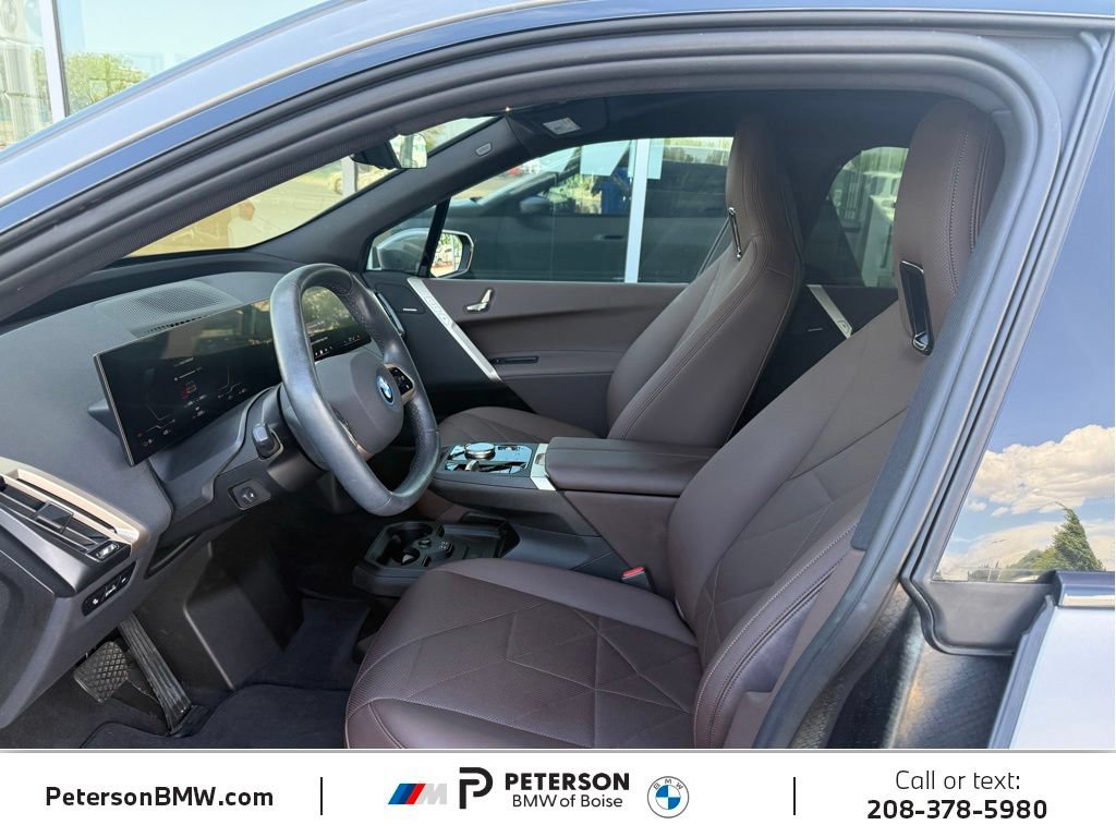 Used 2024 BMW iX xDrive50 w/ Convenience Package AWD/4WD image 14