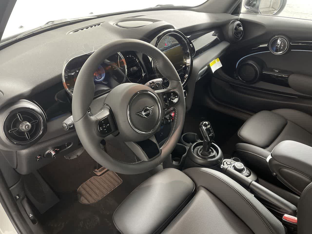 Used 2024 MINI Cooper S FWD image 14
