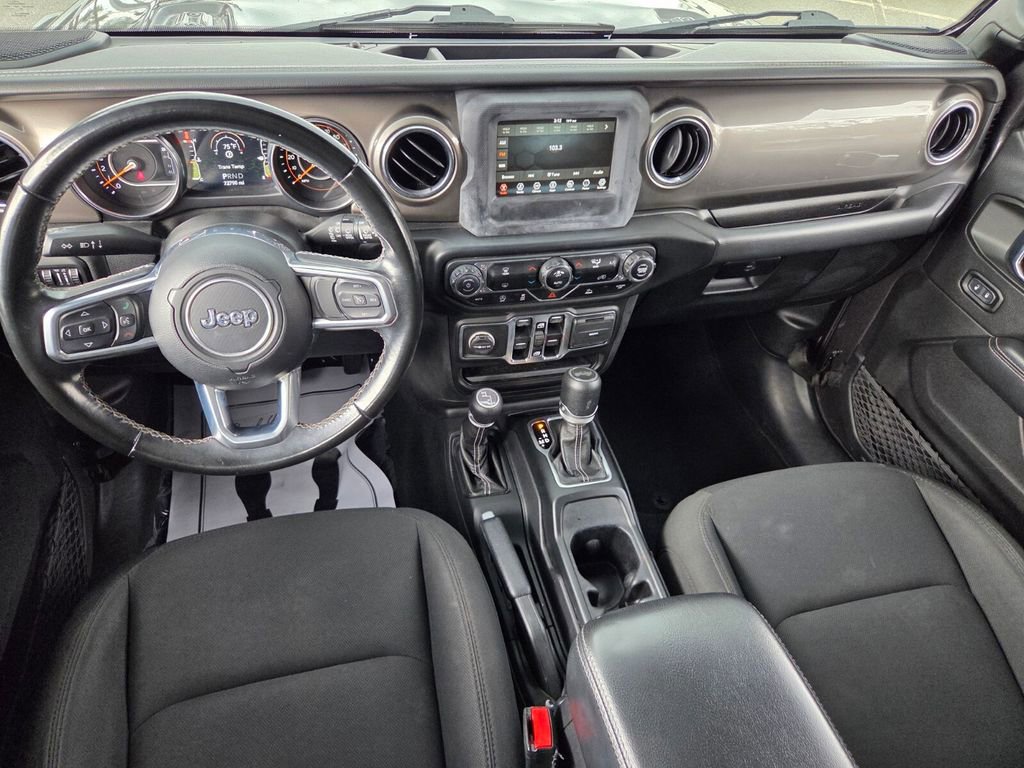 Used 2021 Jeep Wrangler Unlimited Sahara image 9