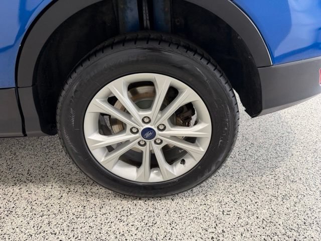 Used 2017 Ford Escape SE FWD image 36