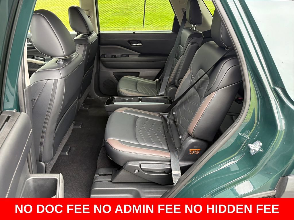 Used 2023 Nissan Pathfinder Platinum AWD/4WD image 27