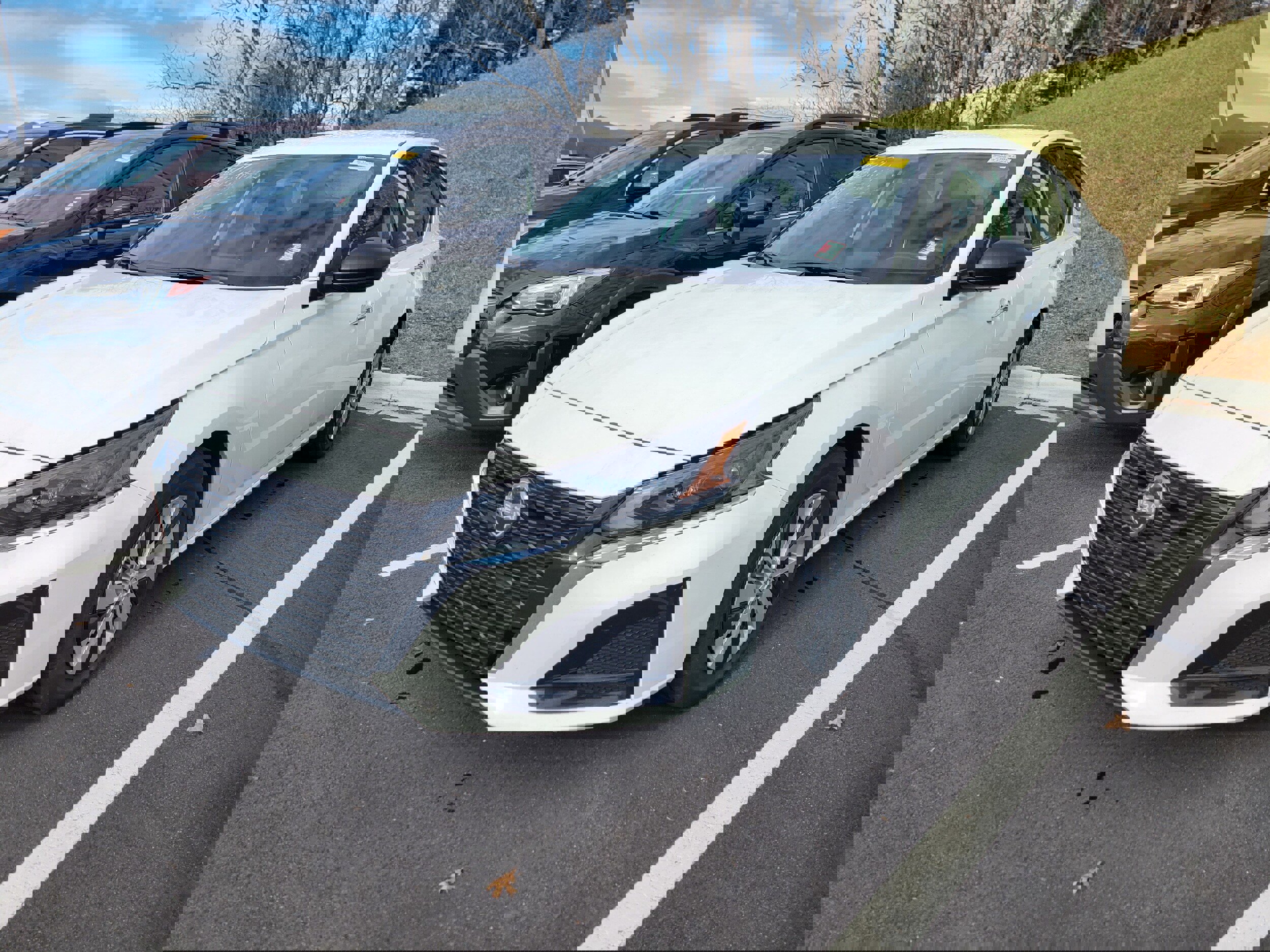 Used 2025 Nissan Altima 2.5 S image 3