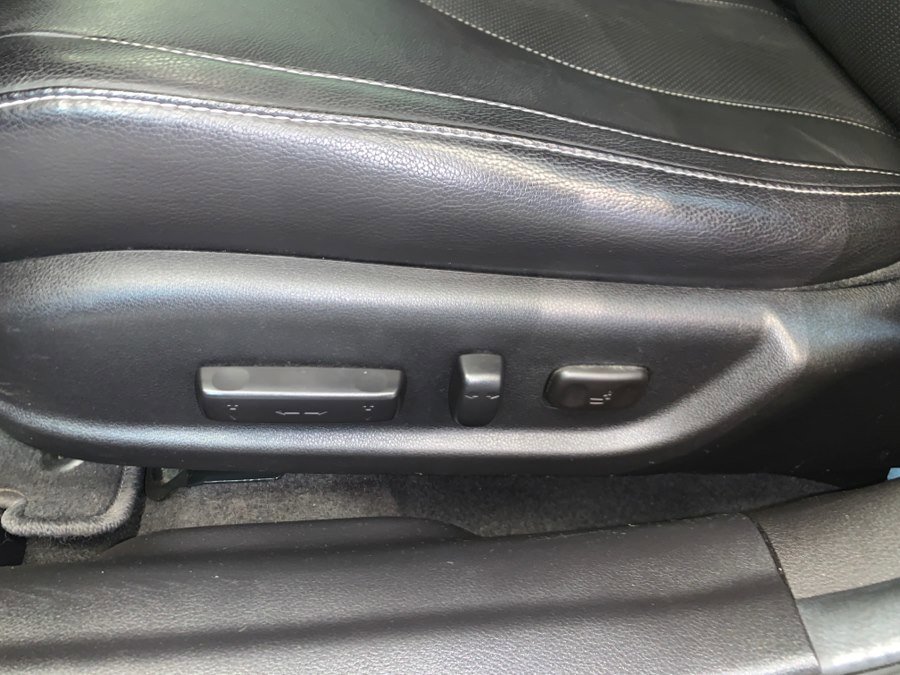 Used 2020 Acura ILX w/ Premium Package image 18