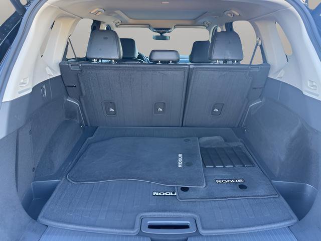 Used 2022 Nissan Rogue SV w/ SV Premium Package image 24