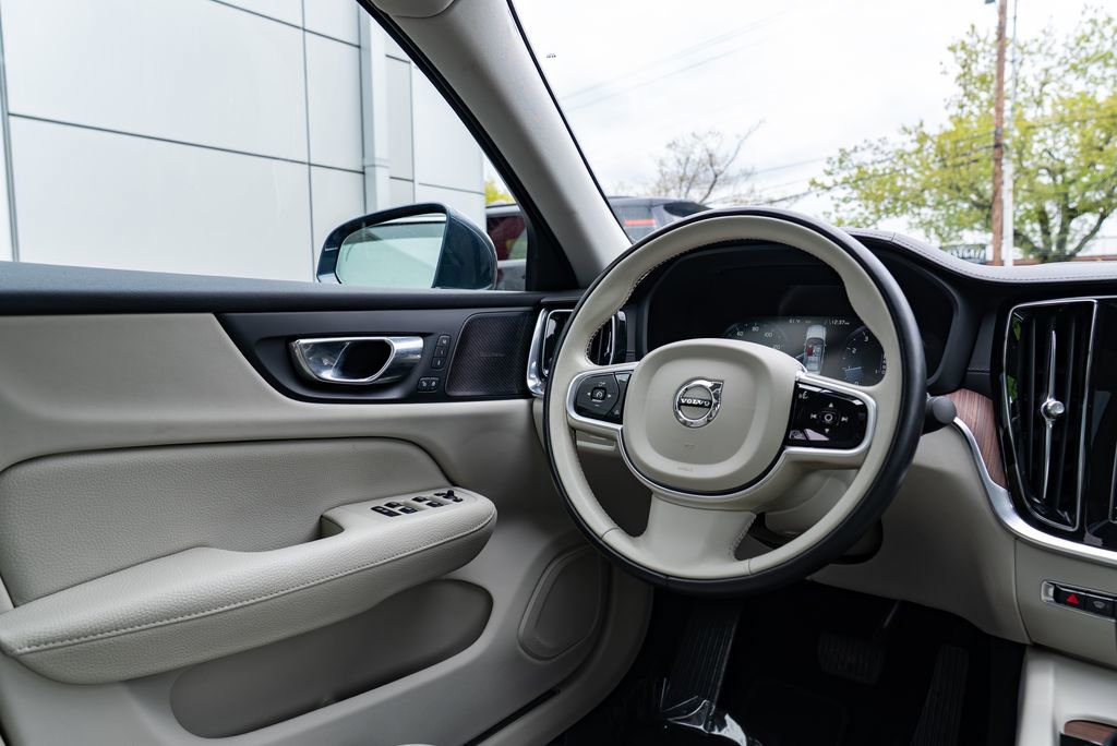 Used 2019 Volvo S60 T6 Inscription AWD/4WD image 12