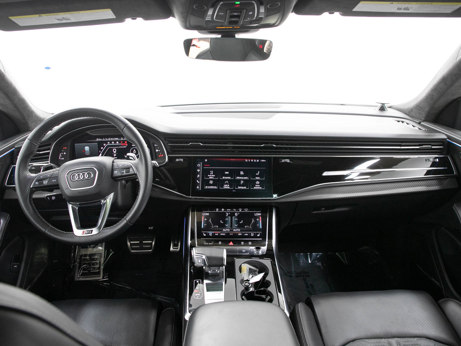 Used 2021 Audi RS Q8 w/ Carbon Optic Package AWD/4WD image 17