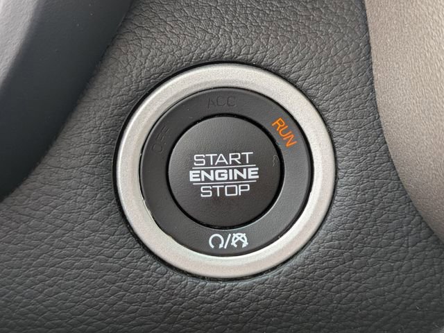 Used 2019 RAM 1500 Laramie image 29